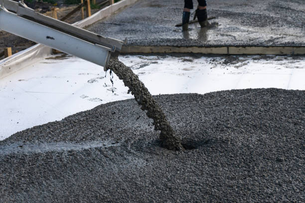 Best Concrete Driveway Installation in Divernon, IL