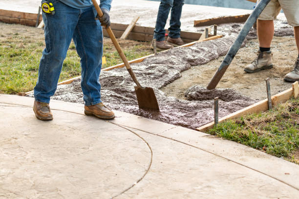 Best Concrete Patio Design and Installation in Divernon, IL